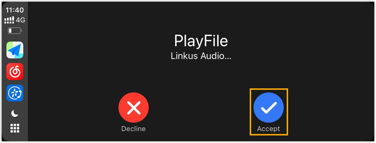 Cloud Voice, accepting the playback call to listen to a voicemail on CarPlay