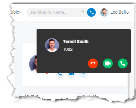 Incoming call panel in the Cloud Voice App showing the answer and reject controls