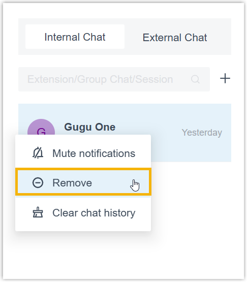 Right-click menu with the Remove option highlighted for an internal chat session