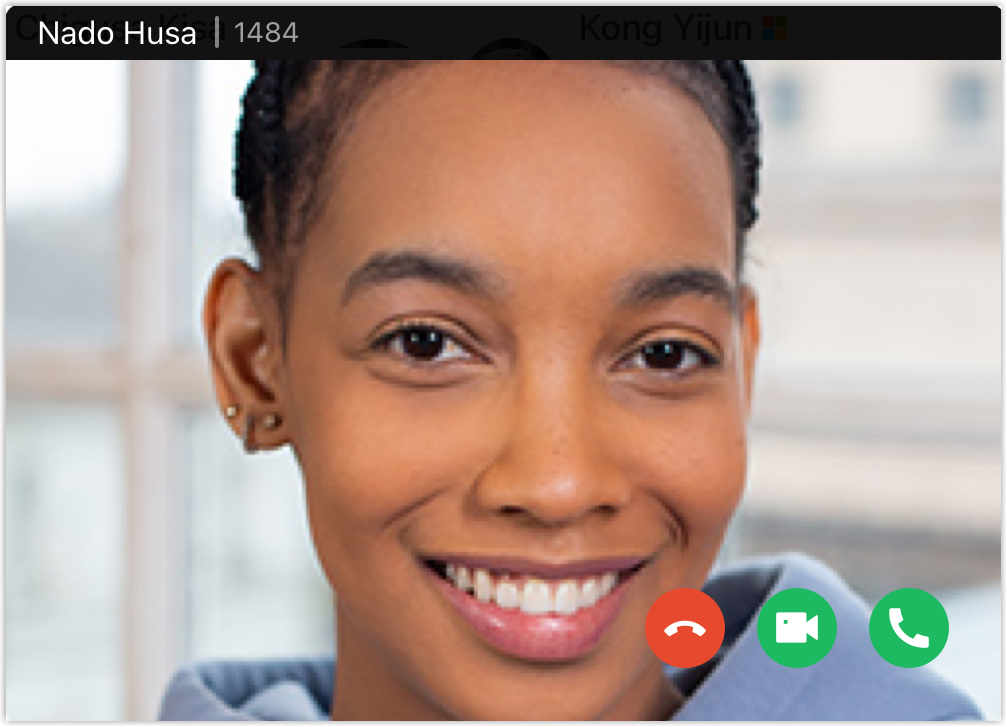 The Cloud Voice App displaying door-station video automatically as the call rings